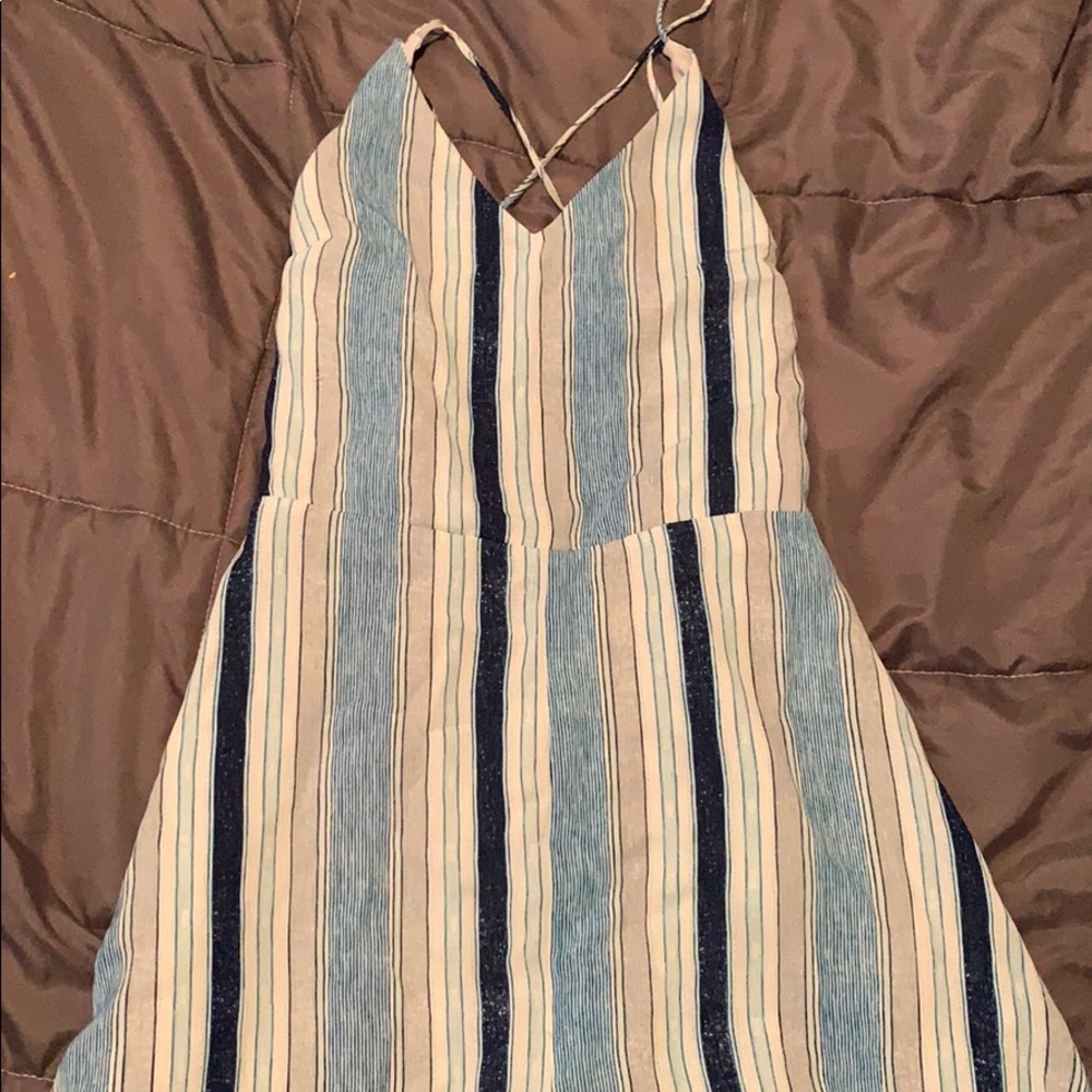 Super cute romper!